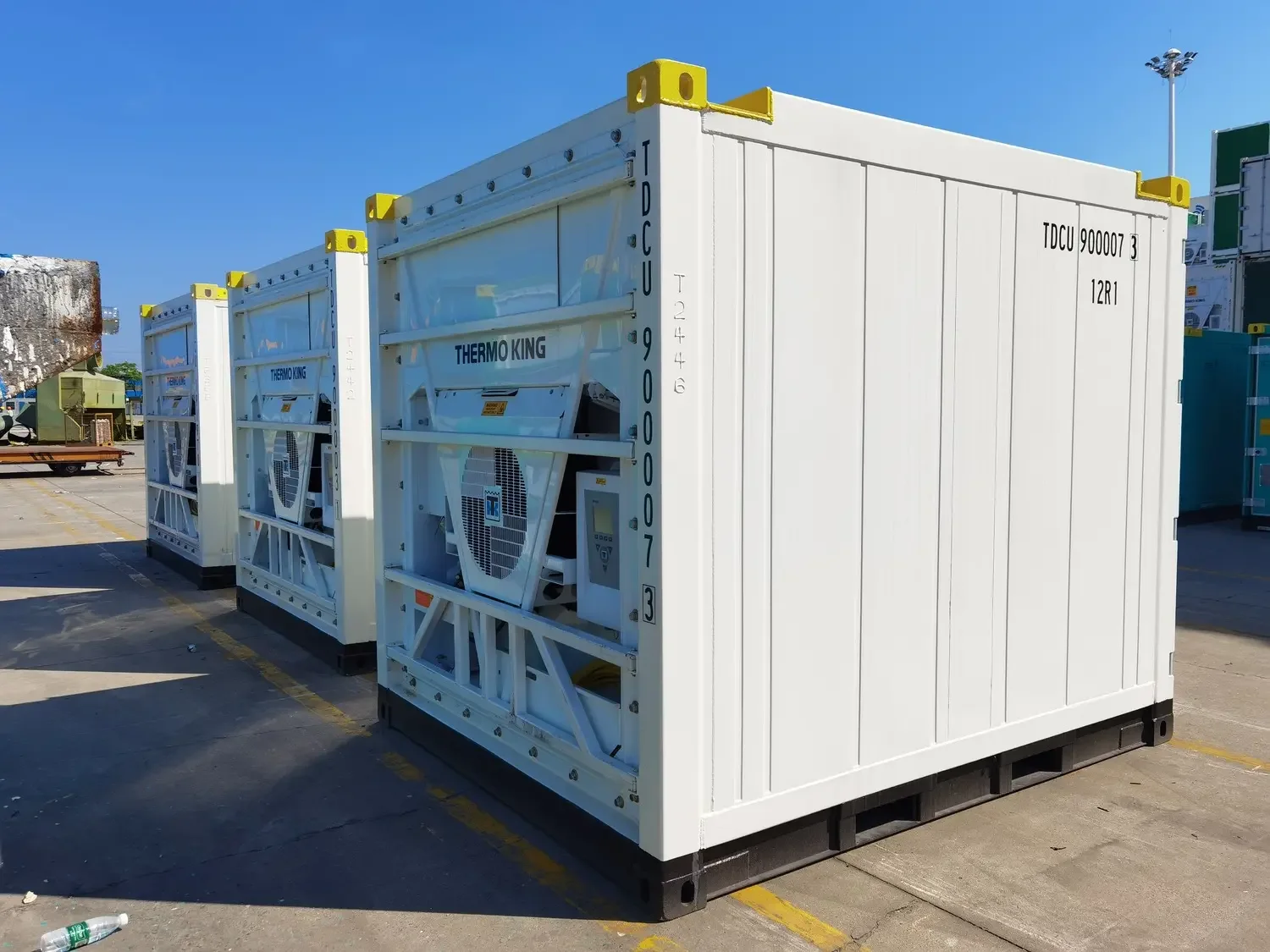Contenedor frigorífico 10' - Contenedor DNV seminuevo – Imagen 3