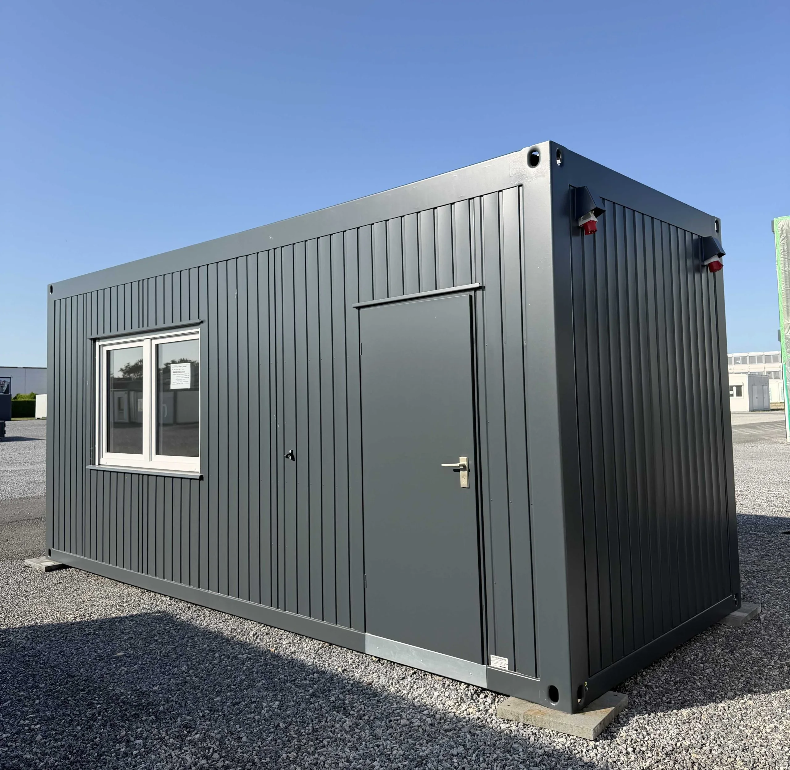 Contenedor de oficina Classic de aprox. 15 m²