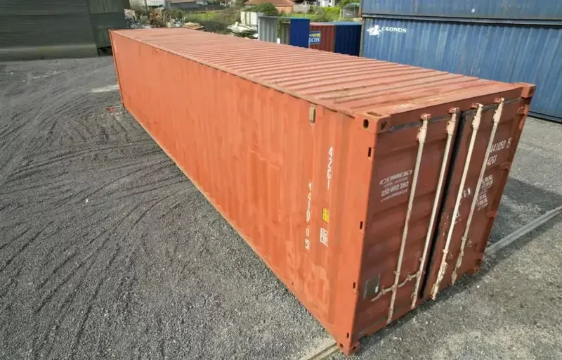 Contenedor usado High Cube de 40 pies rojo